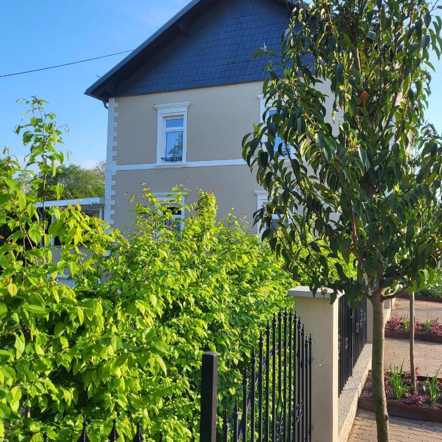 Komfort Ferienwohnungen Mit Wellness-Garten - Gaestehaus Am Bachlauf - Losheim Am See Экстерьер фото