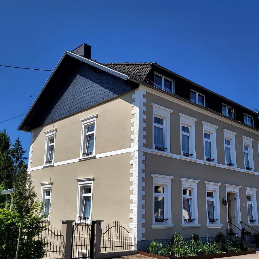 Komfort Ferienwohnungen Mit Wellness-Garten - Gaestehaus Am Bachlauf - Losheim Am See Экстерьер фото